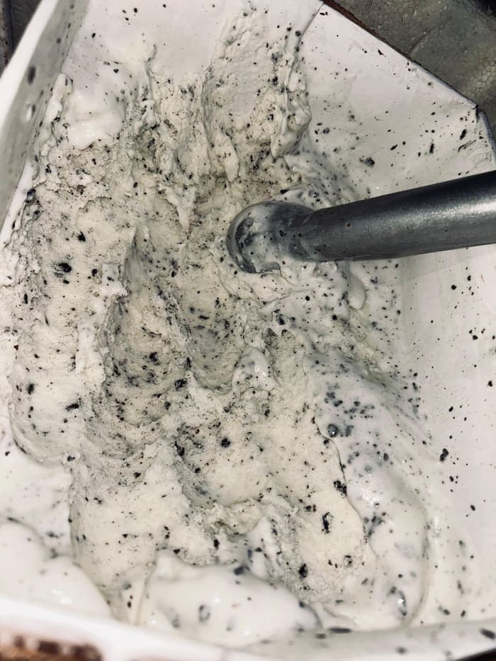 Creme premium com flocos servido nas estações do Recanto