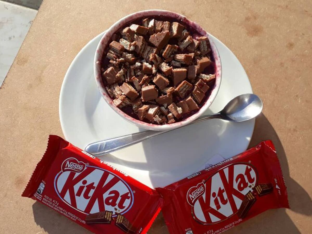 Combo Kit Kat Master — Açaí + Milk Shake